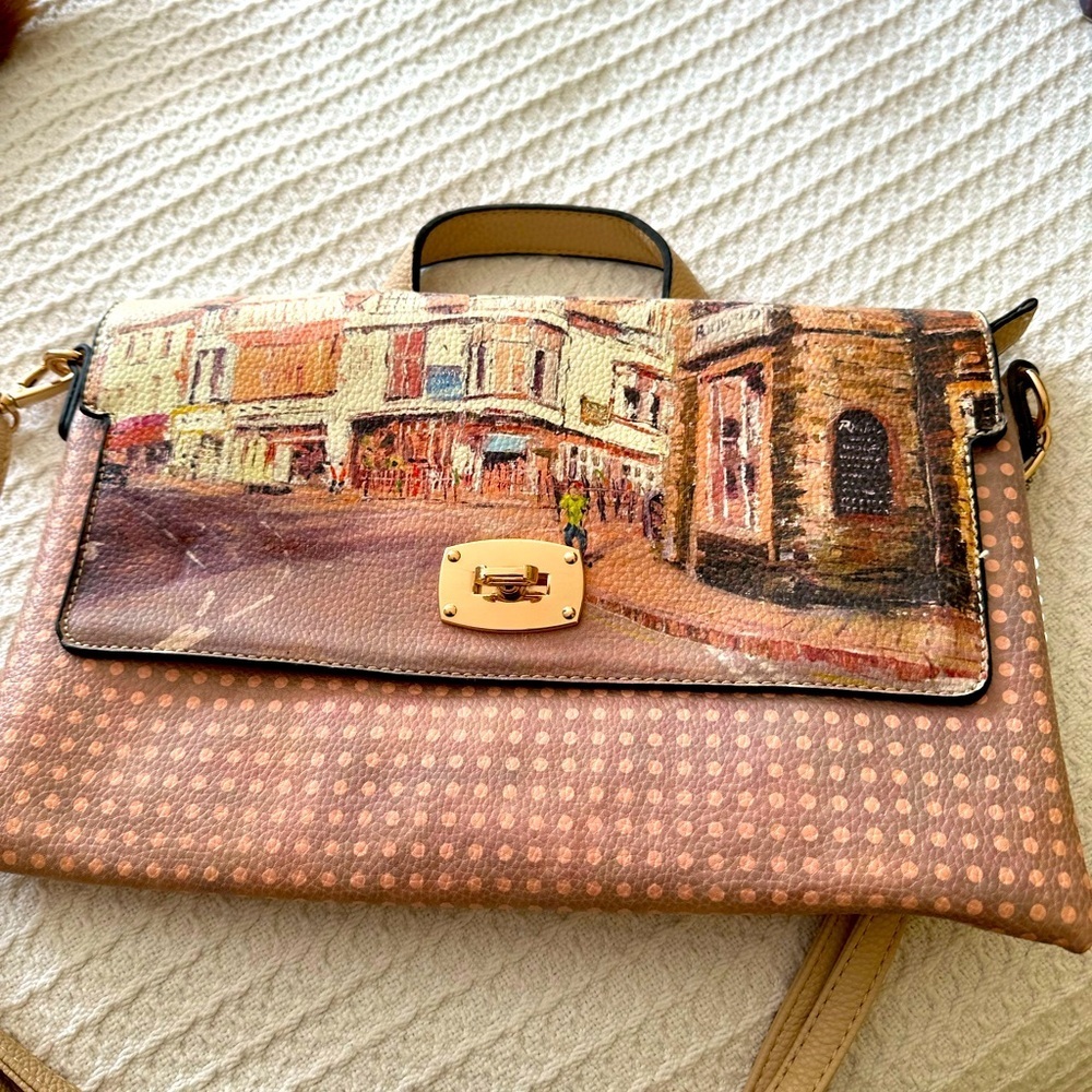 miss Unique shoulder bag city scene nwt